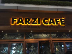 Farzi Cafe